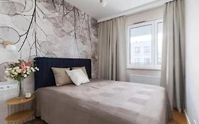 Jetset Airport Apartment
